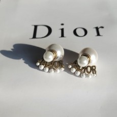 [409번] (국내) DO 디올 트라이벌 귀걸이
